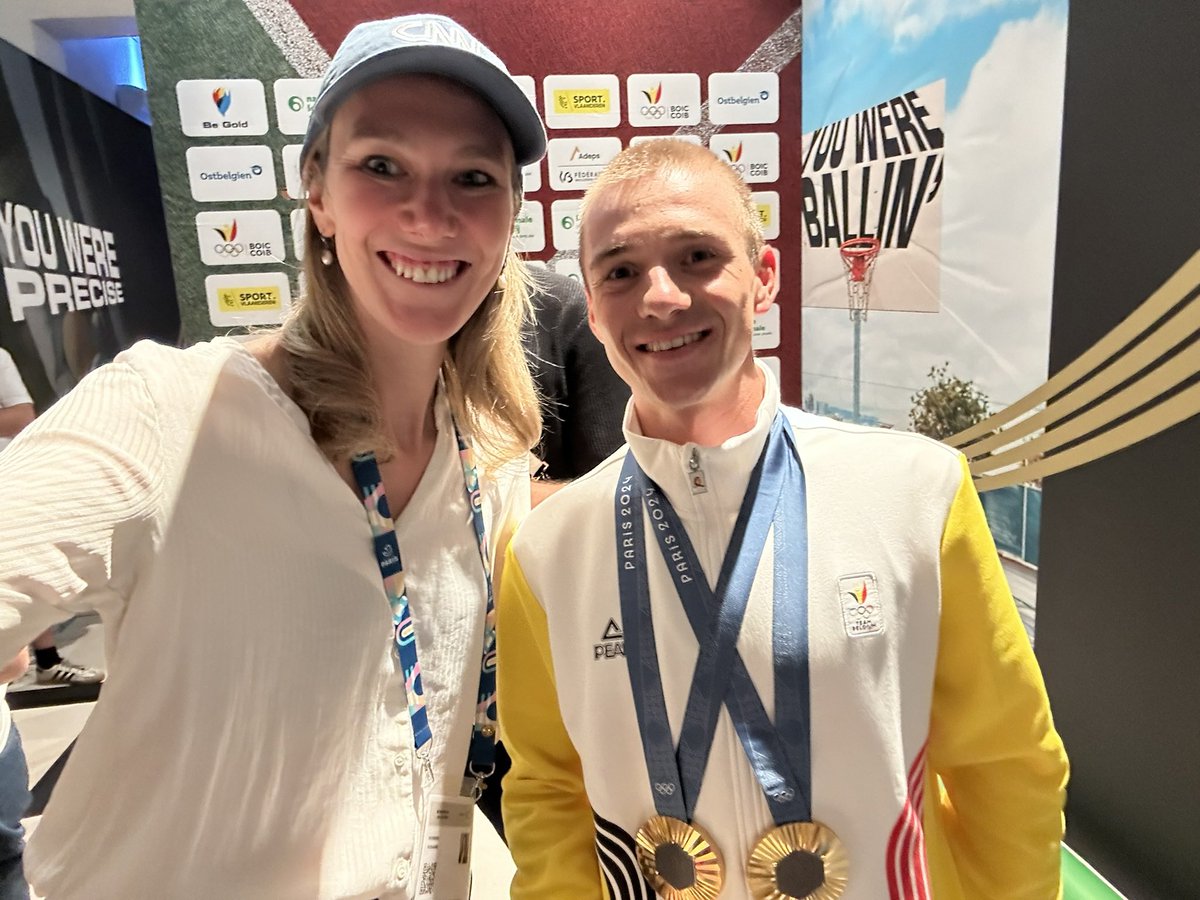 Historic win for Remco Evenepoel and real honour to congratulate him in person! 

cnn.com/2024/08/04/spo…