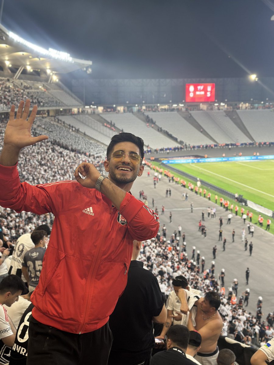 Bizim şehrimiz bizim kurallarımız…🏆
#besiktas