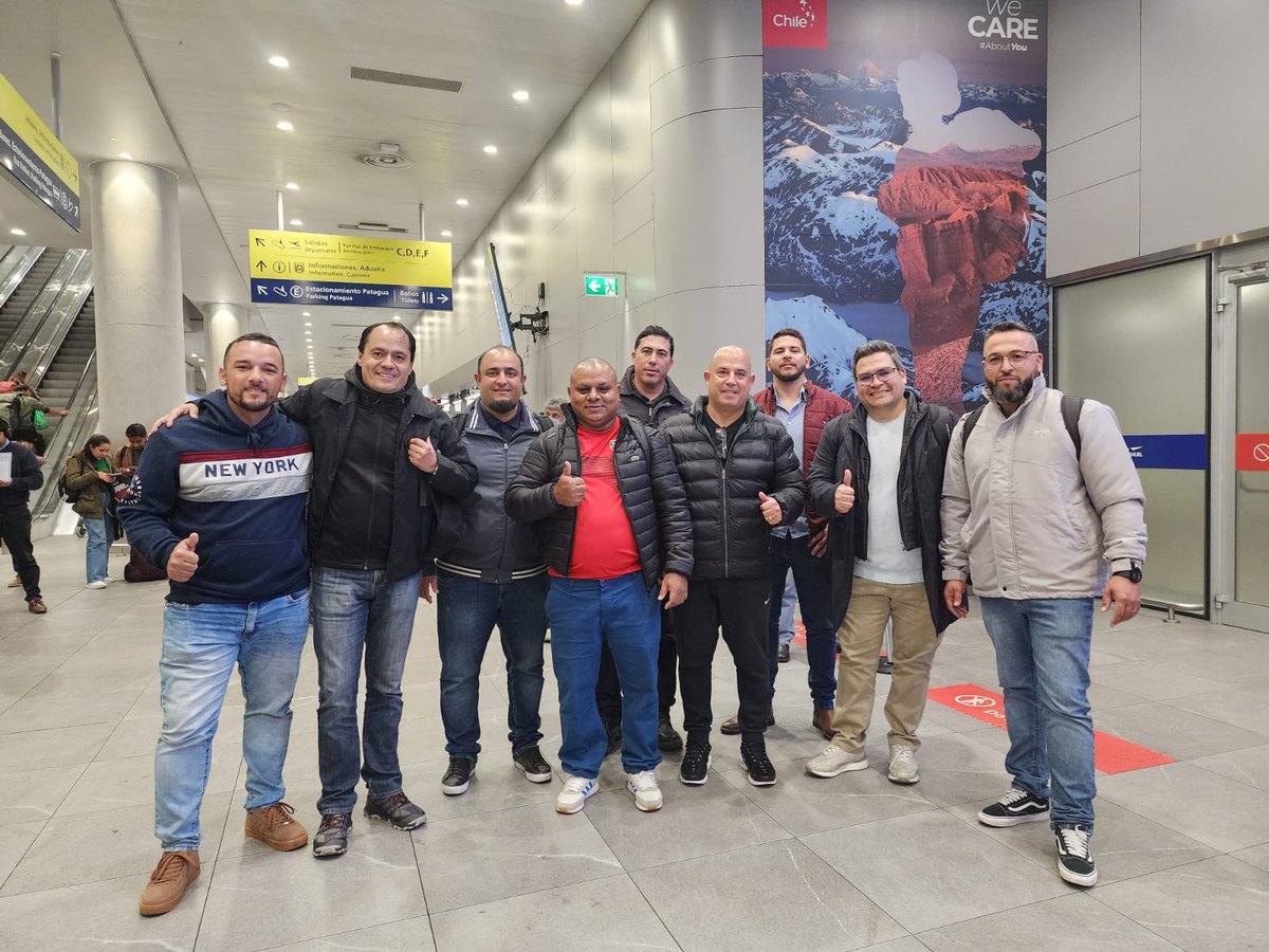 Enel_Informa_CL's tweet photo. Agradecemos a los equipos especializados del Grupo Enel en Argentina y Brasil, que llegaron anoche, para apoyar las labores de restitución del servicio para nuestros clientes. https://t.co/7hpiqdRCRR