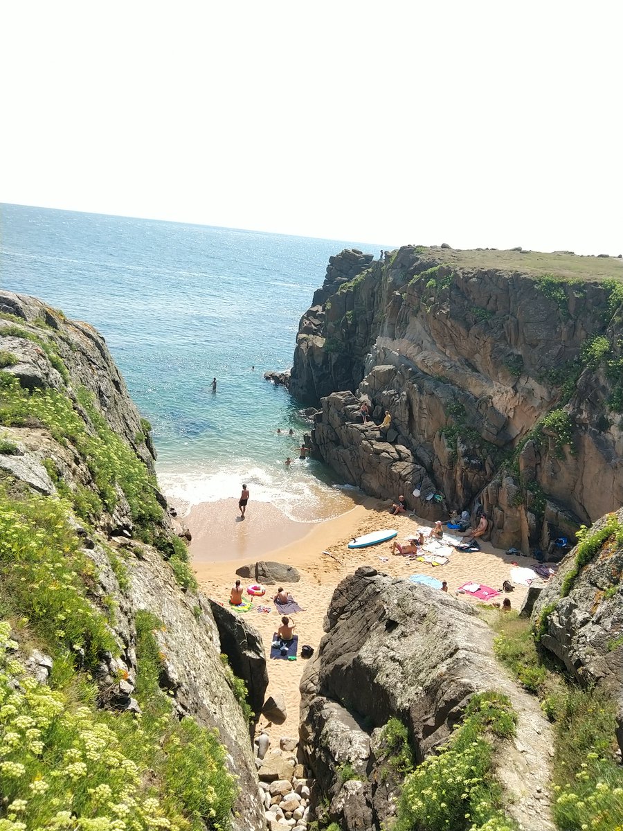 #Evasion
#Plage #Paradis ❤️
Ce lieu existe réellement en #Vendée