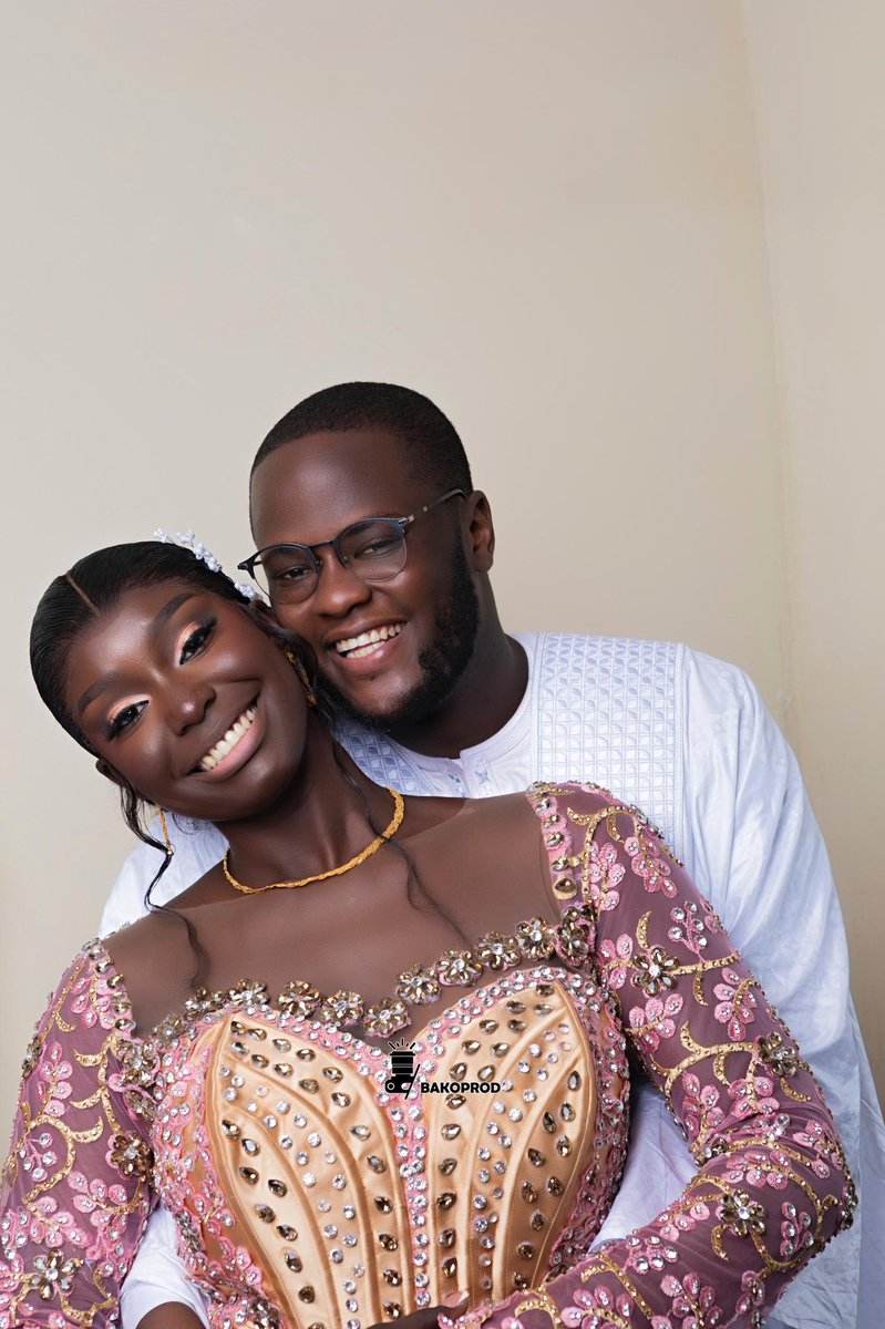 farbasall's tweet photo. Alhamdoulilah ❤️🤲🏾 J'ai épousé la femme de ma vie de mes rêves et de mes prières ❤️🤲🏾 https://t.co/9kZV9M5RKJ