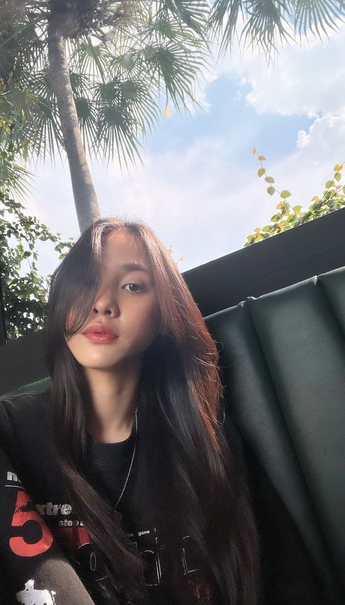 friend_IND's tweet photo. IG STORY (@friend.tf)

Looking so cutee ma'am😍😍

#friendtf https://t.co/D8LP6JPTVi