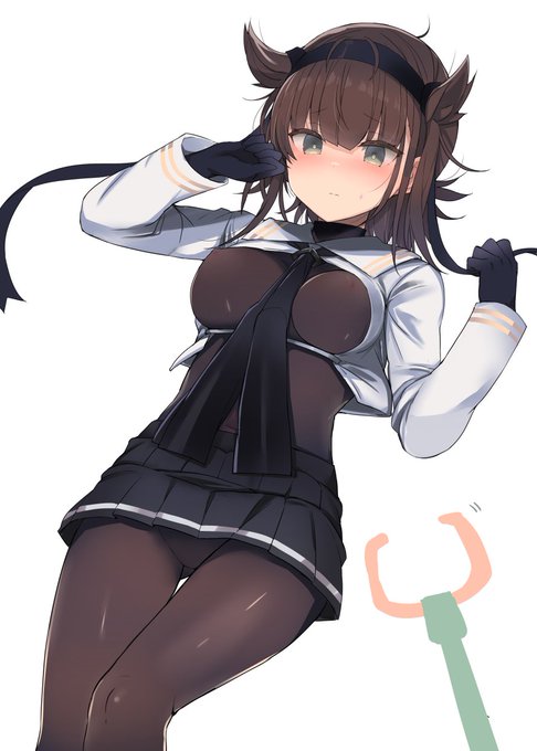 盛ってないと証明できる服にする初月改二 #艦これ 