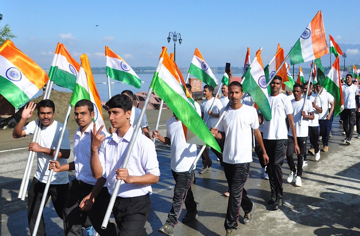 farooqganderbal's tweet photo. August 5 signifies a historic milestone for India, comparable to Deepawali for Jammu & Eid for the people of Kashmir . The complete integration of J&K with the Indian Union is a triumph for nationalists across the country. 🎉 #IntegrationDay #JammuAndKashmir #ProudIndian #Unity https://t.co/hogwp1lKQy