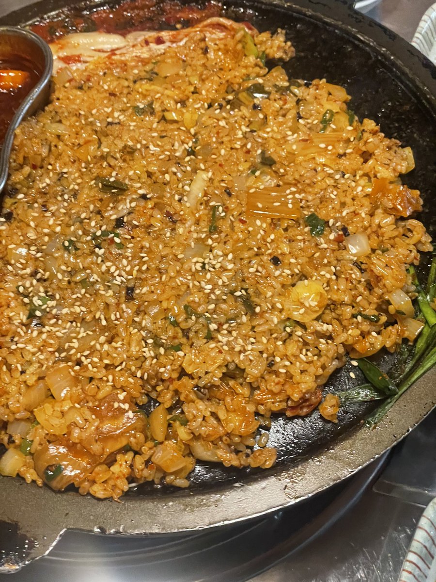raeng0724's tweet photo. 🔥폭염경보in대구
#인성아나이거5분순삭
#얘두다나이거머금
#옴뇸뇸소리안나요 https://t.co/Ovo5CZRitR