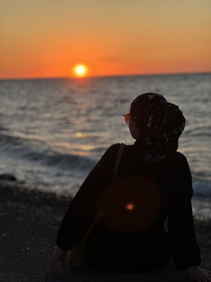 melankolimerve's tweet photo. 🌅 https://t.co/KLq7KaznMg