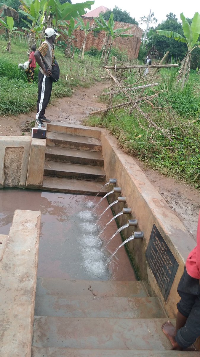 KiapiKFreddie76's tweet image. Yesterday we paid a visit to #KadebedeChildrensWell in Mbale city that&apos;s protected by Lodoi charity fund, Texas -Midlands, US last year, through  #Kiapi family. Servers PAX100k @ObuntuModel @nwscug @NWSCMD @bimedia90 @BugisuNGOForum @RotaryMbaleCity @RotaryMbale1964 @GCICUganda