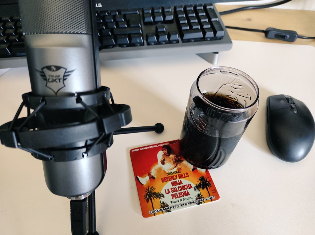 Es hora de grabar un programa sobre Chris Farley.

#EspartanosDelCine