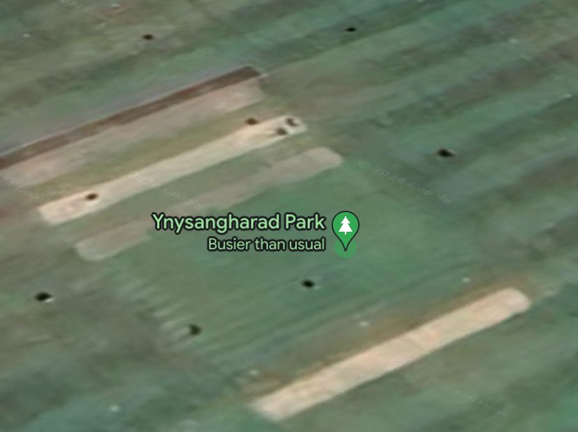 Fydd 'na ddim cricket heddi.