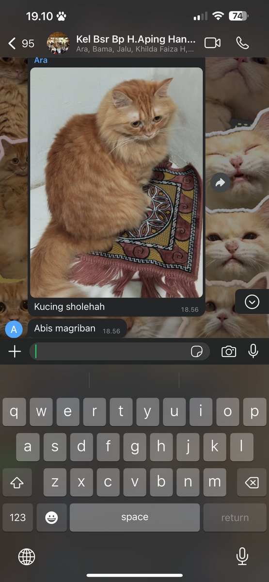 oranjefelis's tweet photo. breaking news grup keluarga https://t.co/0UmGjbyALs