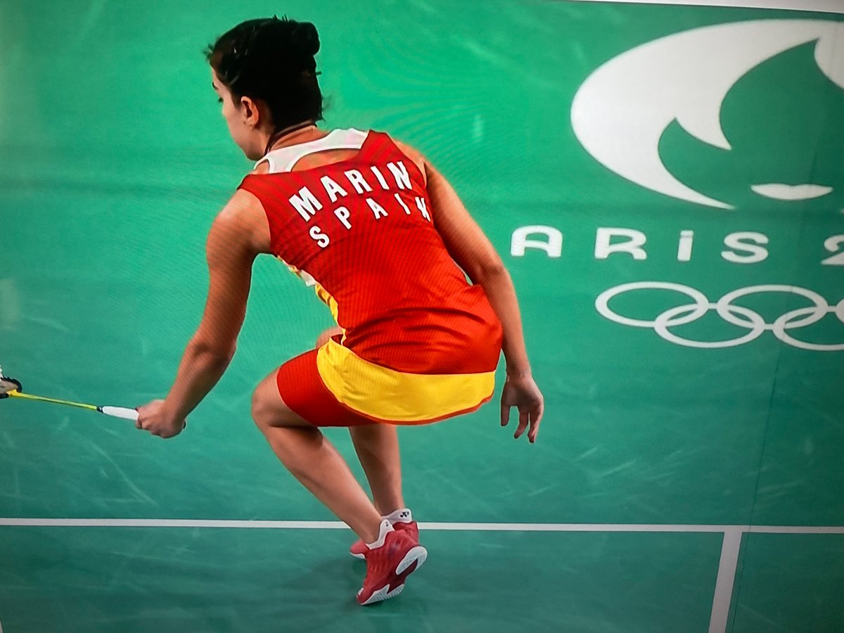 sarasego_ea's tweet photo. @CarolinaMarin es un orgullo para España y un ejemplo de deportista y de persona. Un ejemplo de cómo superar las adversidades y esta vez volverá a serlo. Mucho ánimo campeona, eres un ORO para España. 🇪🇸🥇 https://t.co/rtVgQibIvx