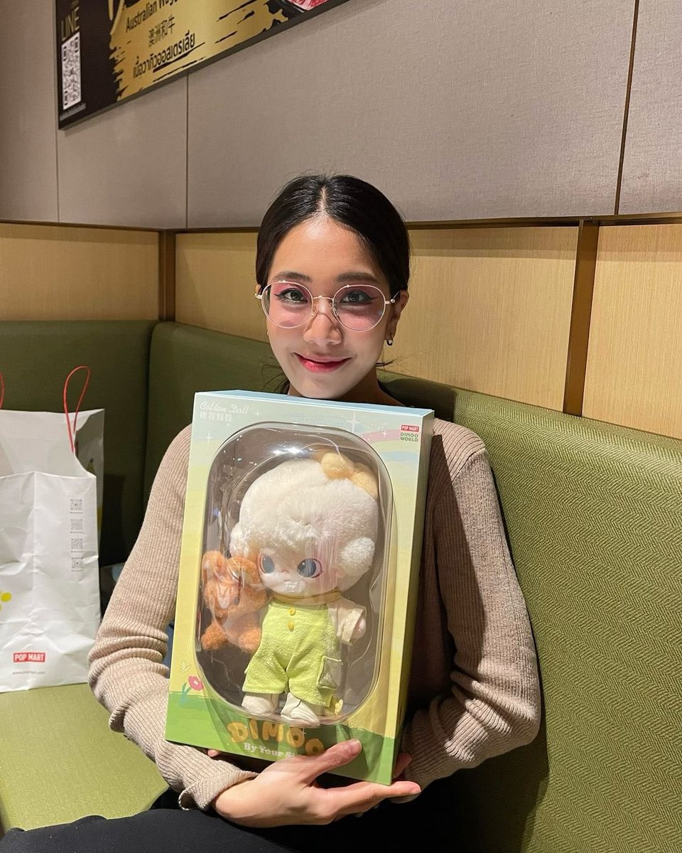 thebluewithyouu's tweet photo. พี่พระจันทร์กับน้องดีมู่ ตาเเป๋วเหมือนกันเลย 🥺🤲🏻 https://t.co/BQpYXSI639