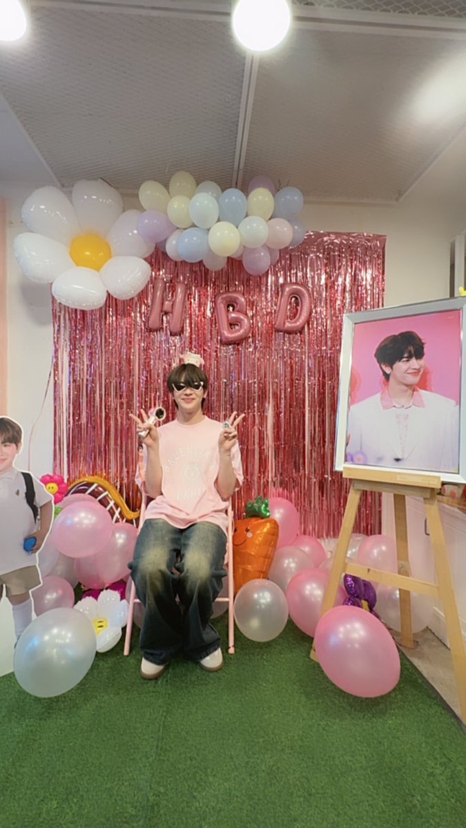 firstone_wnk's tweet photo. #24thFirstoneBDProject https://t.co/NNnz3AfuC8
