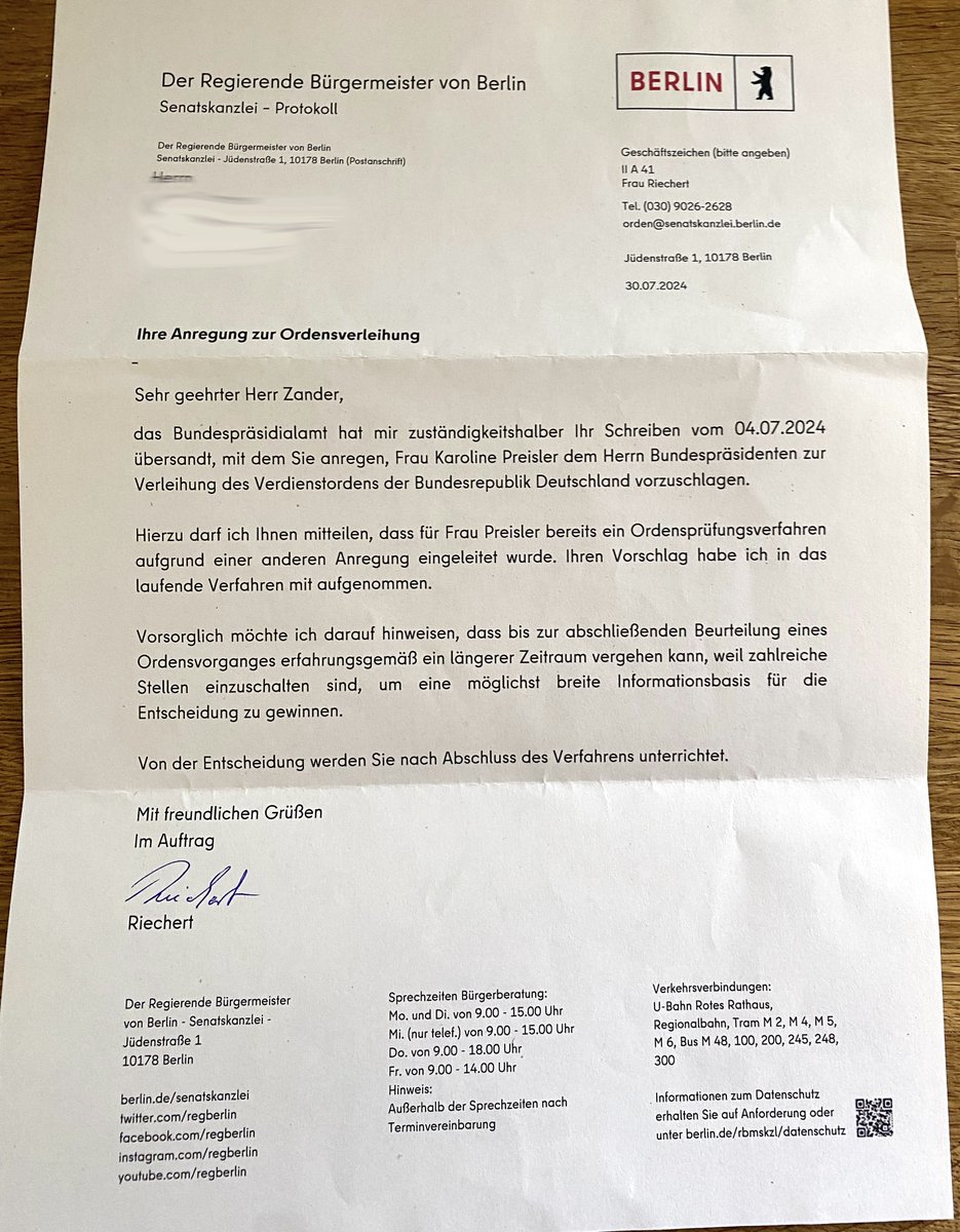 <a href="/PreislerKa/">Karoline Preisler</a> 
Und der Regierende Bürgermeister von Berlin erklärt: