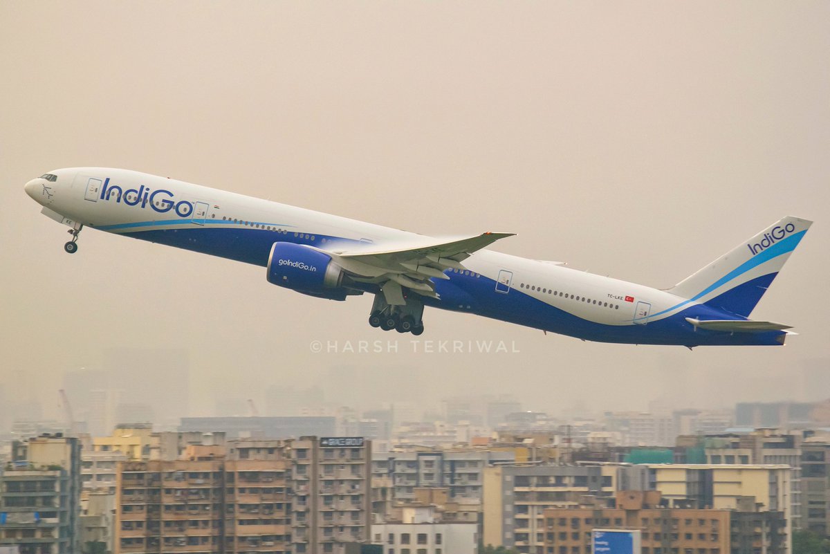 avgeekwithlens's tweet photo. Happy 18th @IndiGo6E! 💙
#Indigo #18YearsOfIndiGo https://t.co/jPQvlTwdUV