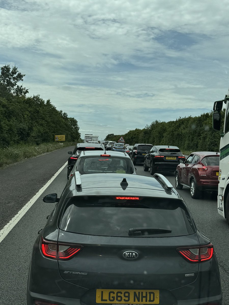 Back in Britain 🇬🇧, and we not even on the M25