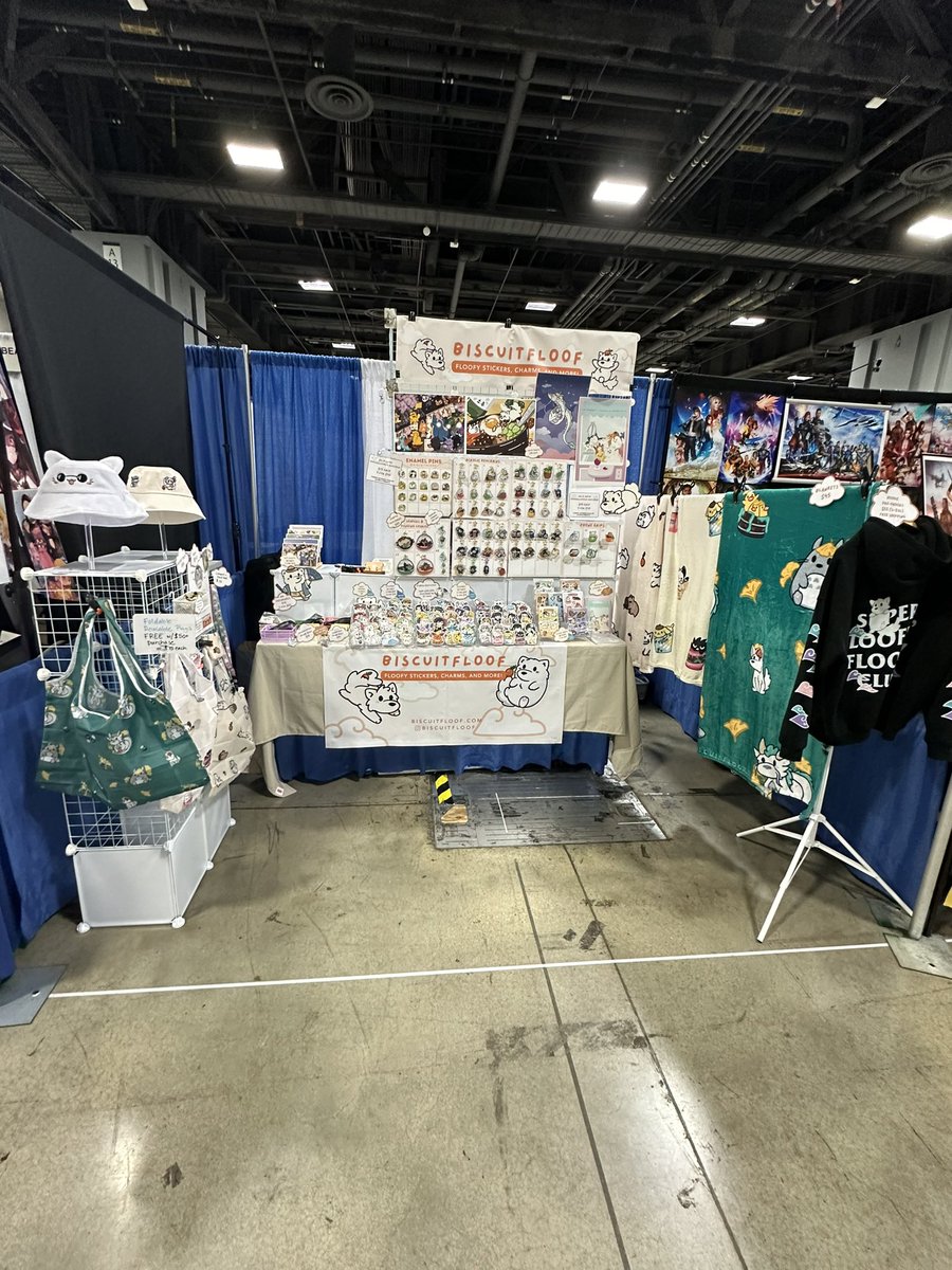 biscuitfloof's tweet photo. Day 3! We’re here 10-3 today! @Otakon https://t.co/ld9iQRDEC2
