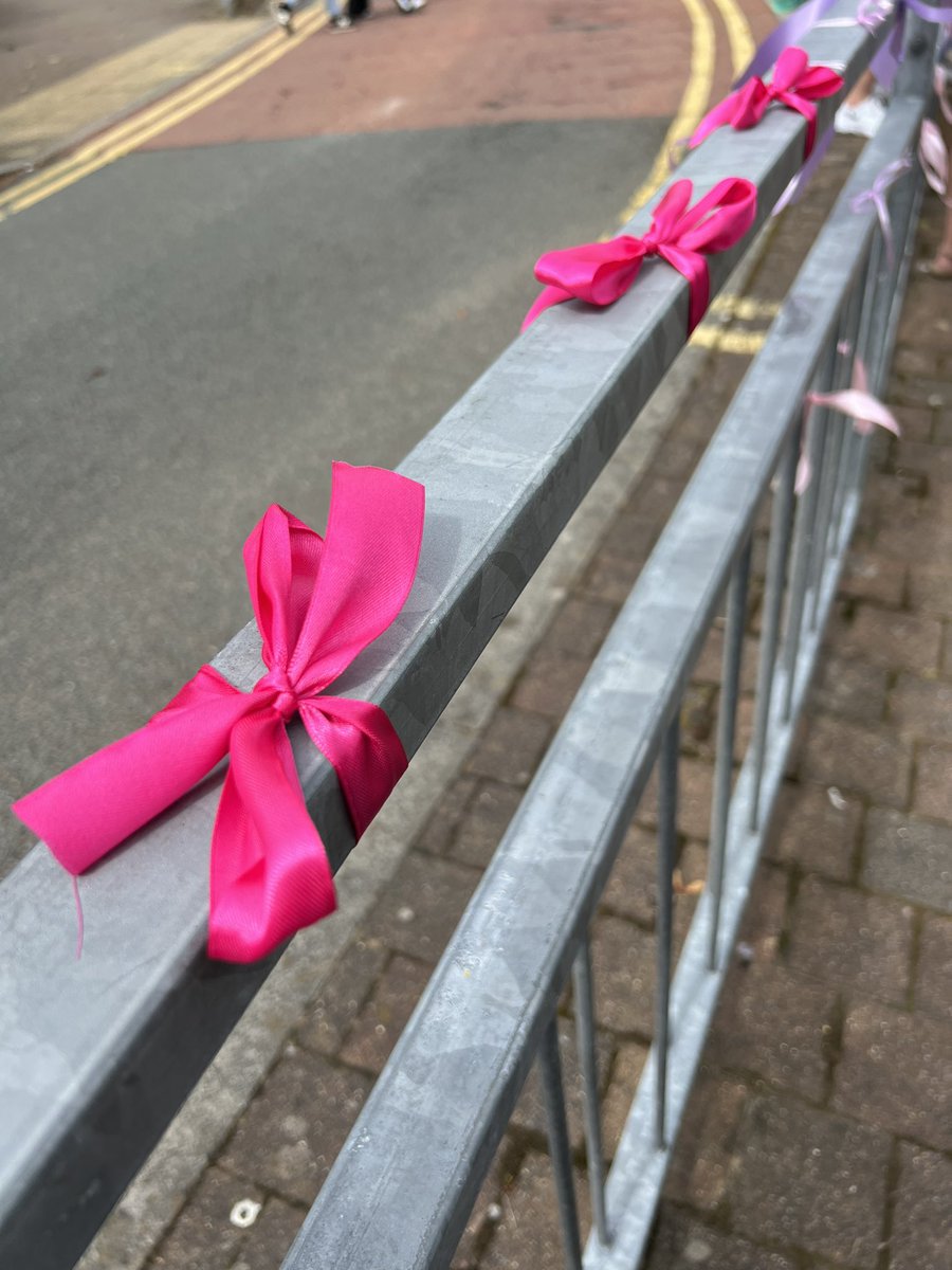 The scene <a href="/ChurchtownSch/">Churchtown Primary</a> 💓💓💓🌺 #churchtownvillage #communitylove #standtogethersouthport 💔😢