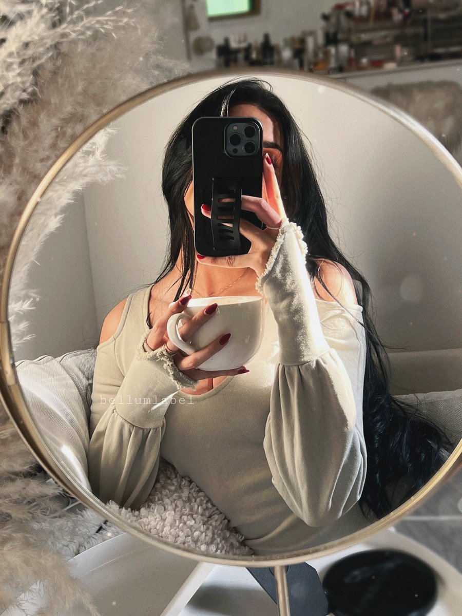 bybellum's tweet photo. good things come in two 🤍🖤 https://t.co/2A1MHu3Kkv