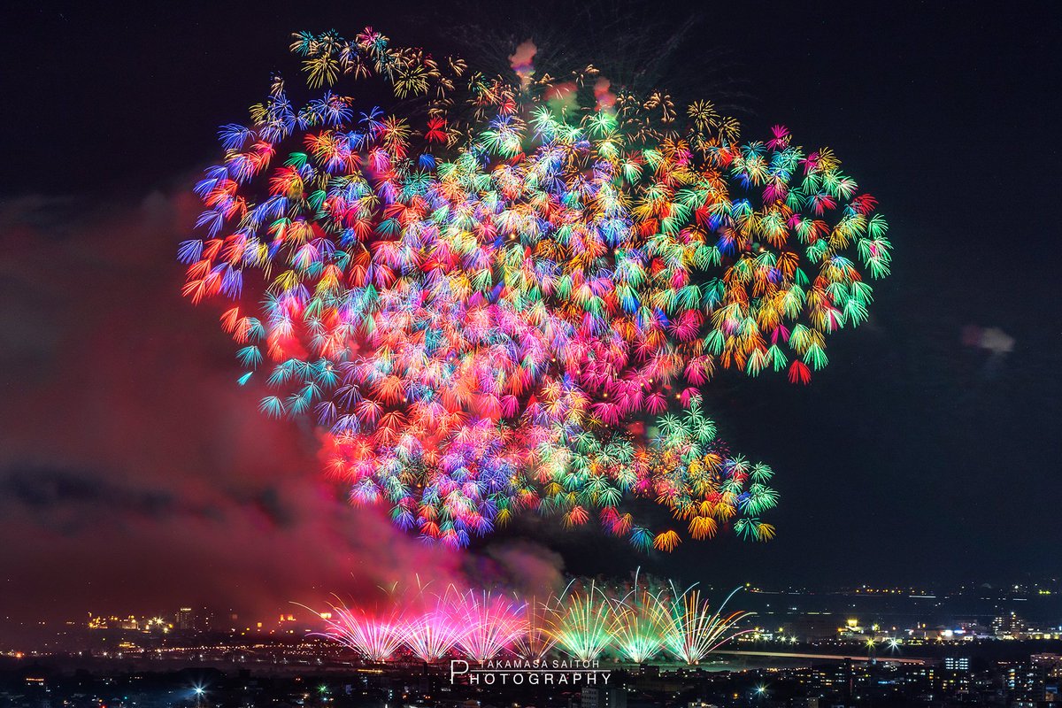 takamasa_saitoh's tweet photo. 世界よ。 これが日本最高の花火だ。 
2024　長岡花火
#長岡花火 https://t.co/h7BPltQnSZ