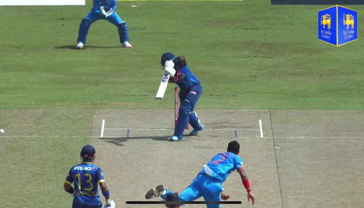 DulithK's tweet photo. The two glamorous moments of today’s episode of #SLvIND 
1. Kusal Mendis cover drive off Siraj
2. Avishka F’do drive off Ashdeep 

Wonderful to watch… classic.. https://t.co/JAHcP4rpTC