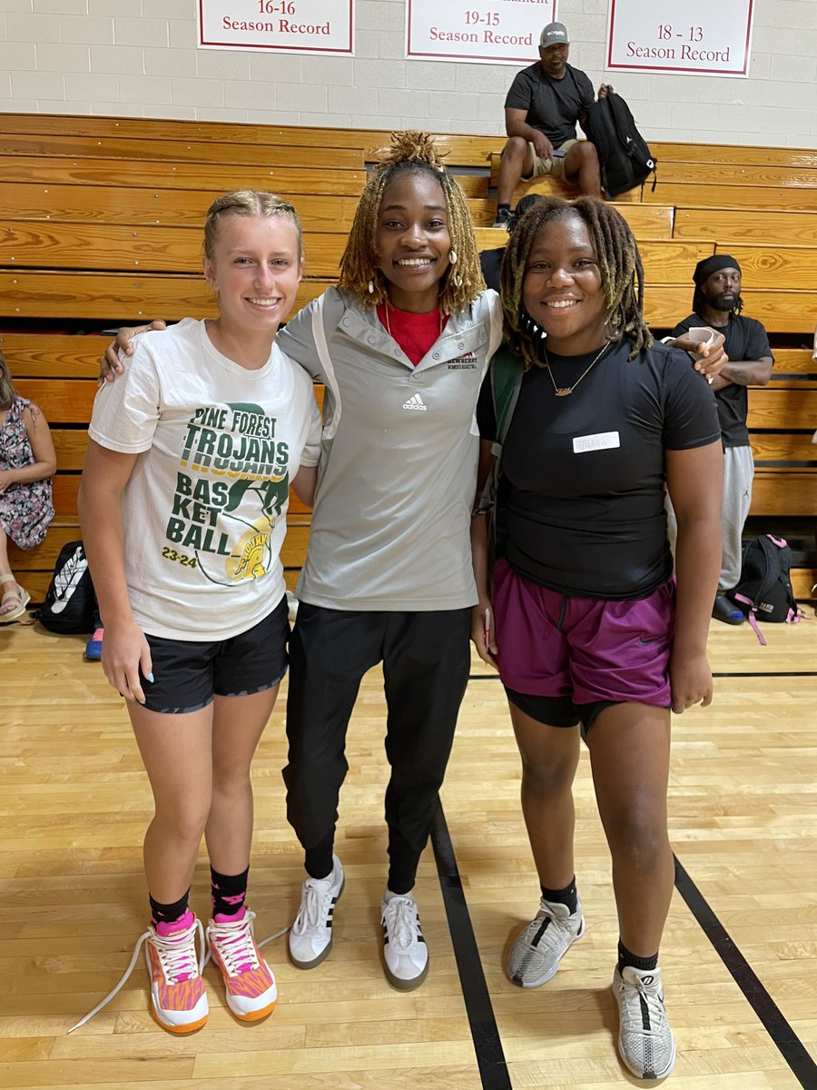 Kayla Pless (@coachkpless) on Twitter photo 25' Tahlia Glover and 26' Hannah Miller at the Newberry College camp! <a href="/ayannalove_14/">Ayanna Pegues</a> @TahGlover25 <a href="/hannahbonnie24/">Hannah Miller</a> 25' Tahlia Glover and 26' Hannah Miller at the Newberry College camp! <a href="/ayannalove_14/">Ayanna Pegues</a> @TahGlover25 <a href="/hannahbonnie24/">Hannah Miller</a>