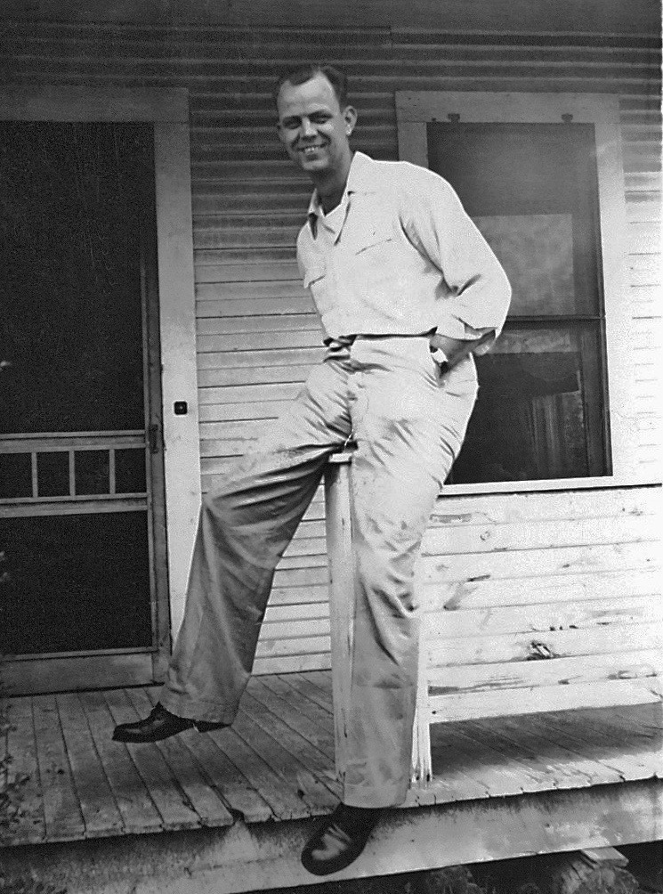 N5AUS's tweet photo. Happy Birthday to the best Dad ever! A Dad who would have been 107 today. Father, son, husband, SeaBee, patriot, carpenter, businessman — but, above all — Best Friend.
      Time passes — but the sense of loss does not diminish. You are missed. https://t.co/9kN9ueq4nI