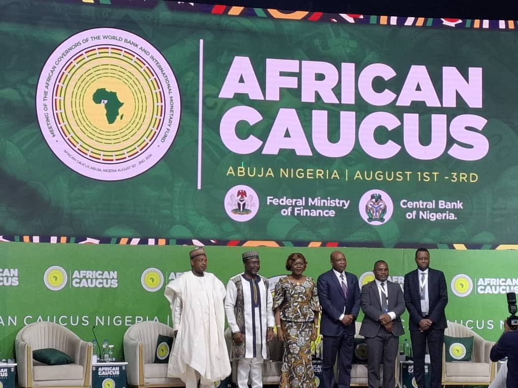 Albert Zeufack tweet media