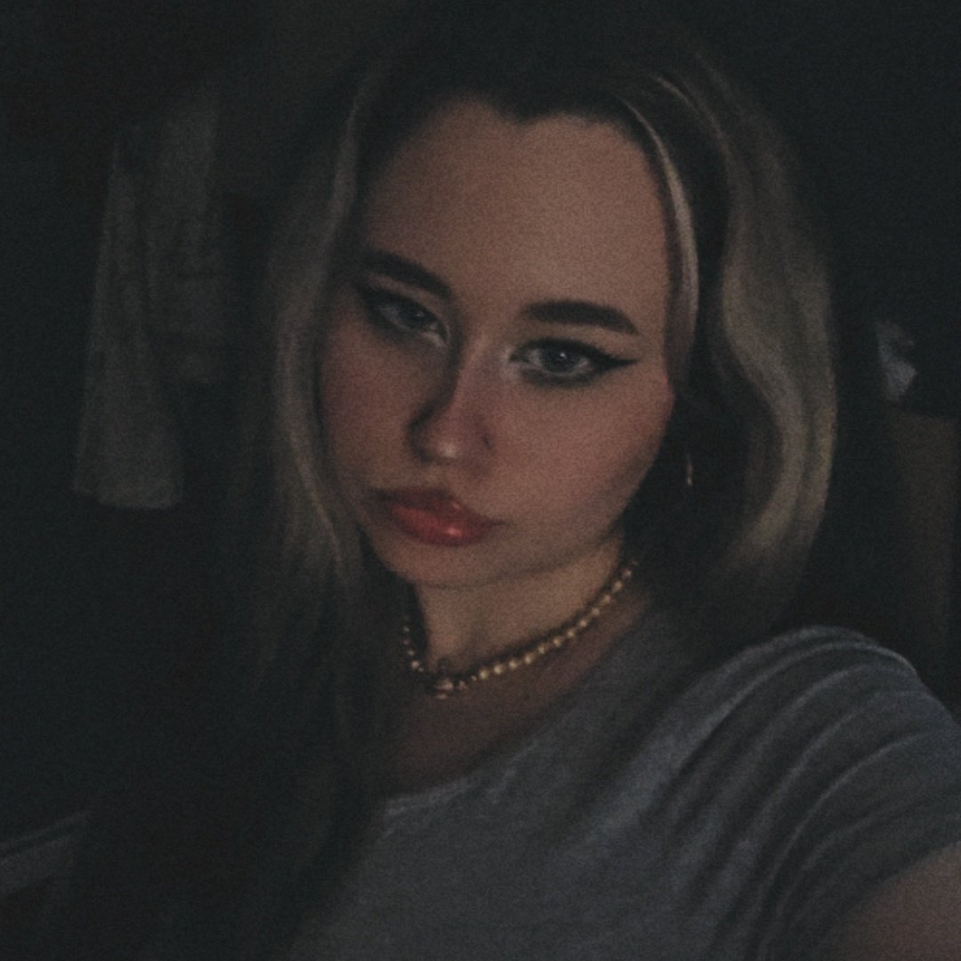 Aetheriia_'s tweet image. Let's try this again
Looking for moots ☆♡
     *MDNI

☆24
☆She/her
☆ love cosplaying and Gaming 
☆ Dragon Age and Elder Scrolls have my heart 
☆Currently playing Cyberpunk 2077
☆ I spam post tbh 😭

♡ + ↻ to be moots
#promotwt #gaming #DragonAge