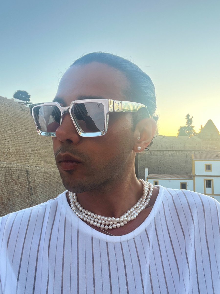 Mani Saemi tweet media