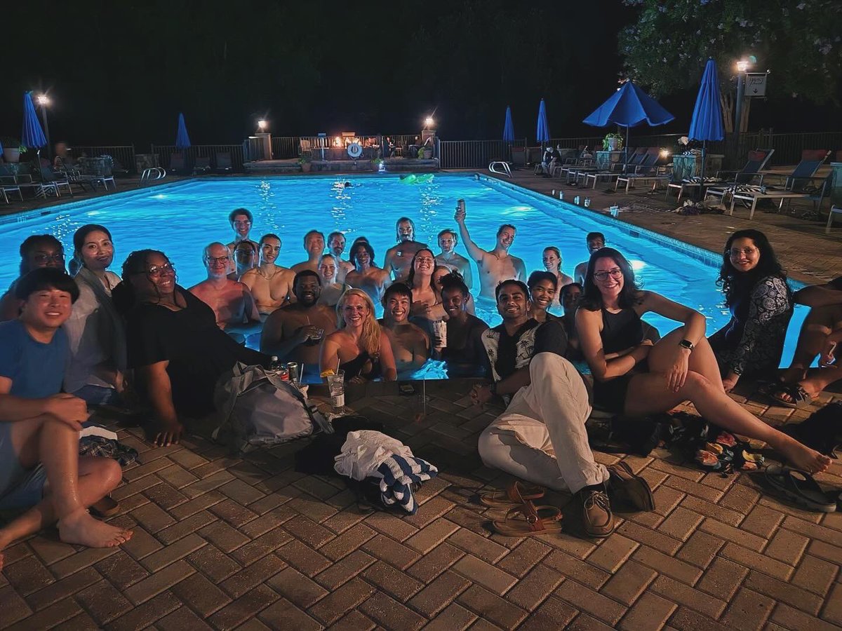 Night time pool shenanigans! <a href="/EmoryMSTP/">Emory MSTP</a>