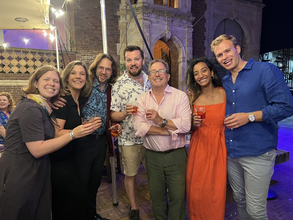 James Clutton (@jamesohp) on Twitter photo A wonderful celebration following the final performance of the double bill <a href="/operahollandpk/">Opera Holland Park</a> last night. A negroni (or possibly two) was taken. #OHPSusanna #OHPPagliacci
Memories made. A wonderful celebration following the final performance of the double bill <a href="/operahollandpk/">Opera Holland Park</a> last night. A negroni (or possibly two) was taken. #OHPSusanna #OHPPagliacci
Memories made.