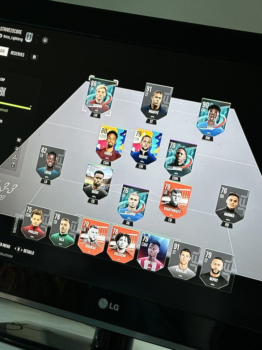 DoubleRScout's tweet photo. @UFLgame https://t.co/wPdjoVML8Y