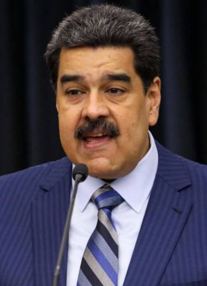 🚨| URGENTE: Grave Crisis en Miraflores. El tirano Nicolás Maduro no duerme desde el domingo y perdió el sentido del humor. Además maltrata a los empleados y está iracundo. 🇻🇪 “No se imaginaba hace diez días en este escenario” y “nada ha salido según lo planeado”, según El País.