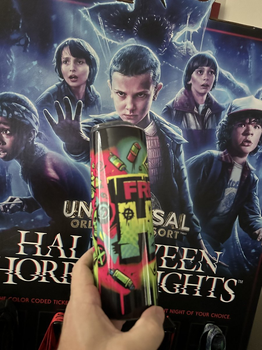 Forever Freaks Of Halloween Horror Nights tweet media