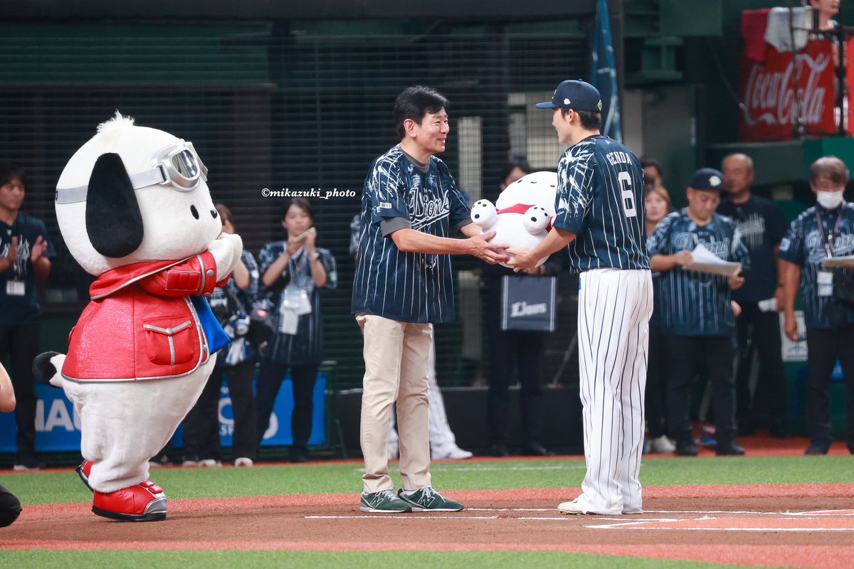 世界でいちばん可愛い贈呈式を見た