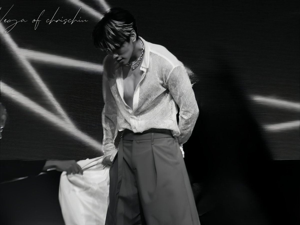 dong2005127's tweet photo. 🖤
#邱宇辰 #Chrischiu https://t.co/LsT0AaNUId
