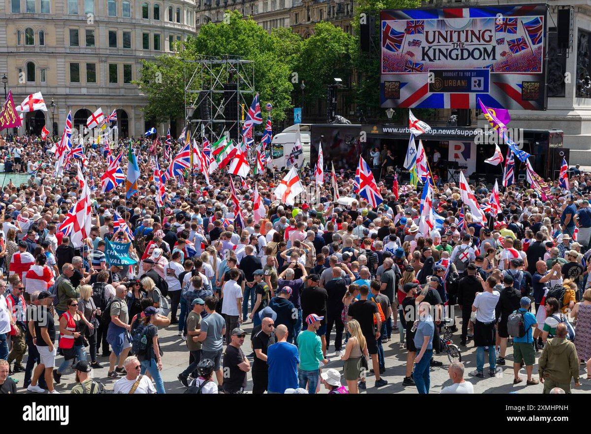 kevin1paul's tweet photo. Those of you out there who are peacefully protesting #EnoughIsEnough we are proud of you.. Stay safe.  Those of you who are rioting WE Are NOT proud of you.. You do not speak for us.. Stay away. @TRobinsonNewEra @ThorpeWatch @RbinmanRichard @sammywoodhouse1  Repost if you agree. https://t.co/whXOZz6y88