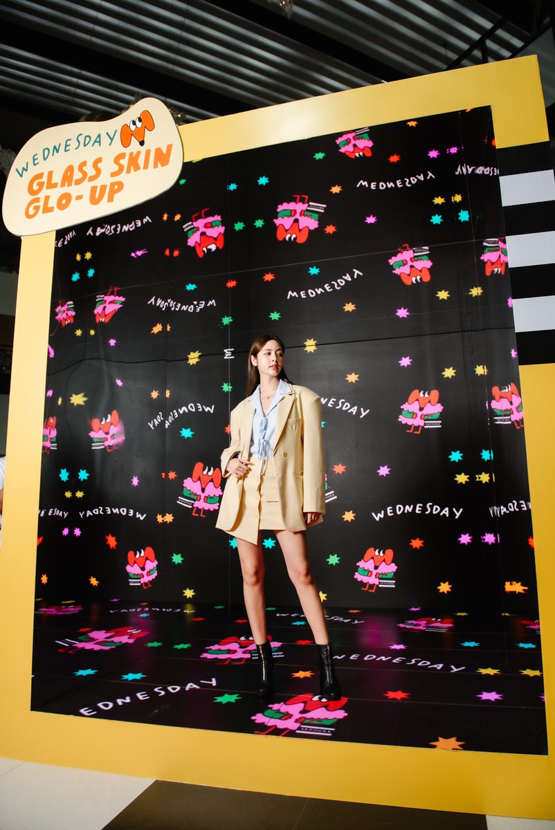 chanyaduval's tweet photo. FALL BEAUTY UPDATE 2024 ที่ 💄𝐇𝐨𝐮𝐬𝐞 𝐨𝐟 𝐒𝐞𝐩𝐡𝐨𝐫𝐚 𝐅𝐚𝐥𝐥 𝟐𝟎𝟐𝟒 ครั้งนี้มีเซอร์ไพรส์ เพราะเค้าพาน้อง🐶 Wednesday น้องหมาดัชชุนสุดคิวท์ ผลงานศิลปินคุณ🎨 @newyear6
#HouseofSephoraTH #HOSTHFall24 #HOSTHxNewyear #chanyaduval https://t.co/UtHdPjZzSQ