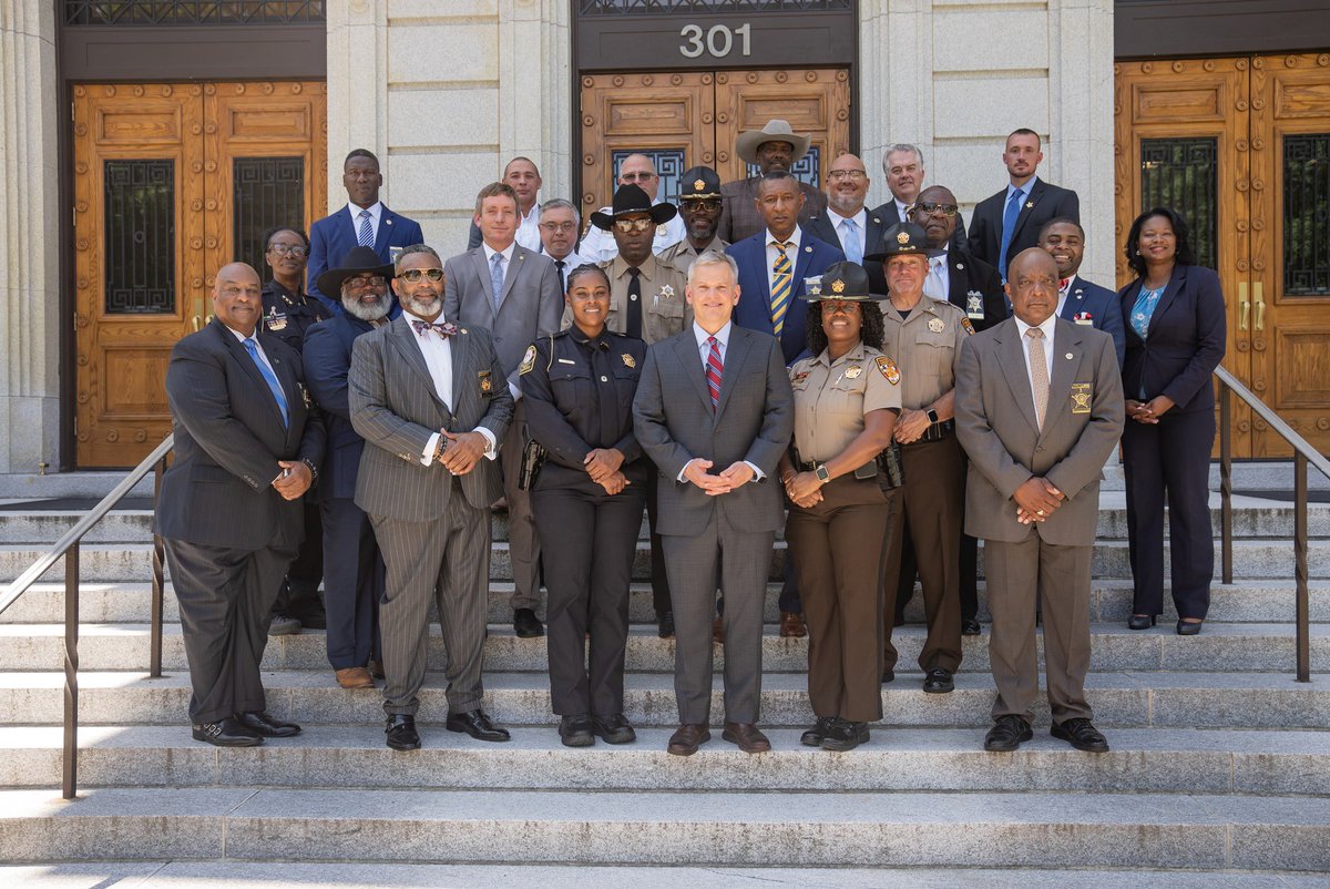 JoshStein_'s tweet photo. From Cherokee to Currituck County and everywhere in between, we must do everything we can to ensure our communities are safe. As Governor, I’ll continue to work with law enforcement across our state to crack down on crime. https://t.co/6DfzNAnyGR