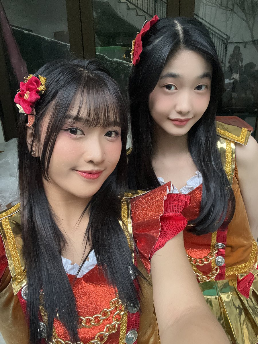 C_OnielJKT48's tweet photo. dik Oline https://t.co/KlsNjL0KN6