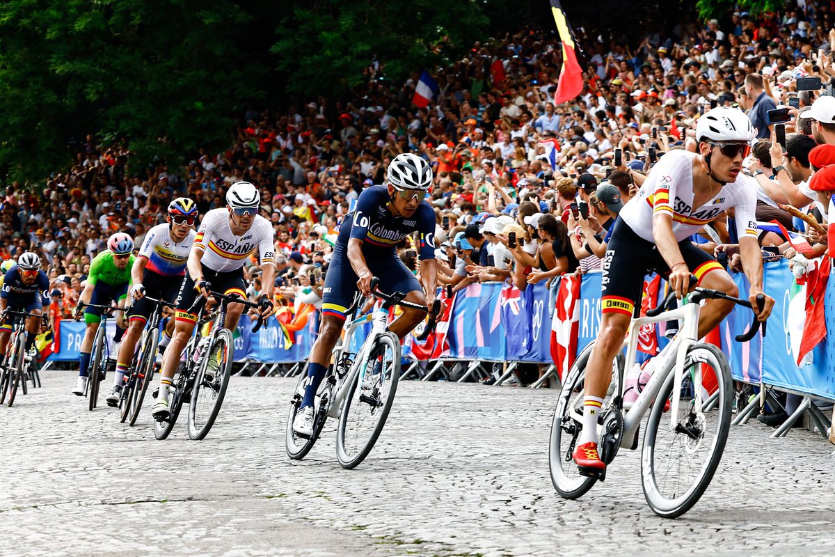 Paris 2024 ✅ 
No fue el resultado deseado, pero después de unas semanas difíciles, ha sido un honor representar a España dando todo lo que tenía. 
Gracias a todos los aficionados que ayer llenaron Paris de banderas de 🇪🇸 y a los que desde casa animaron.
Orgulloso de ser 🇪🇸 ❤️