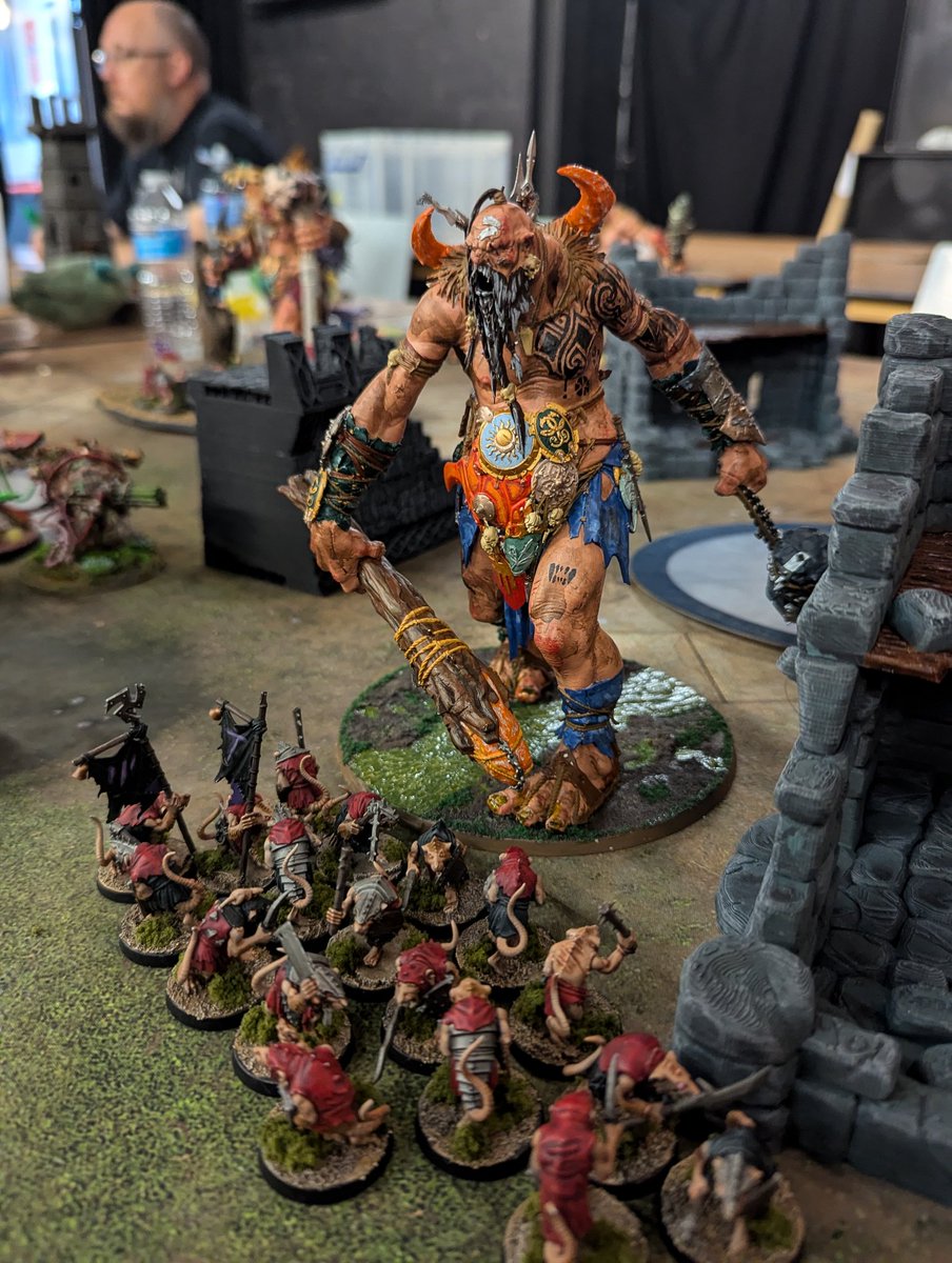 SaltMineGamesNI's tweet image. Final round photo dump.
3 players on 4-0 playing for the win.