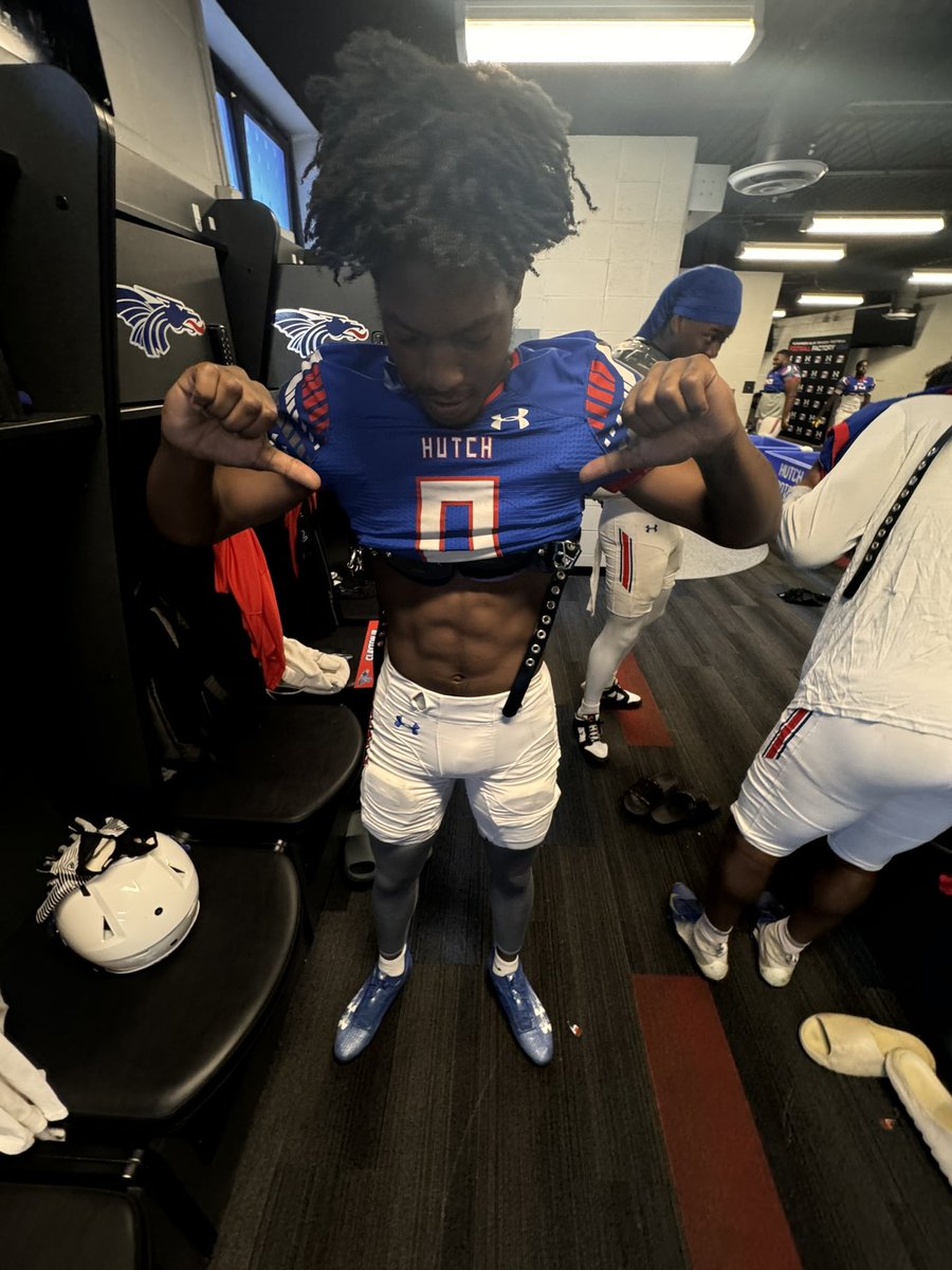 we rocking and rolling this Gods plan
#Bluedragon🐉💙