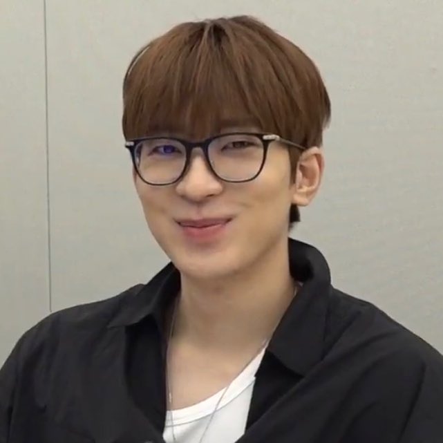 wonuoiawoo's tweet photo. 🥺🥺how 🥺🥺 do i do 🥺🥺 that….🥺🥺im weak 🥺🥺

JEON WONWOO MY BABY 😭 https://t.co/Ltb2yBr5sJ