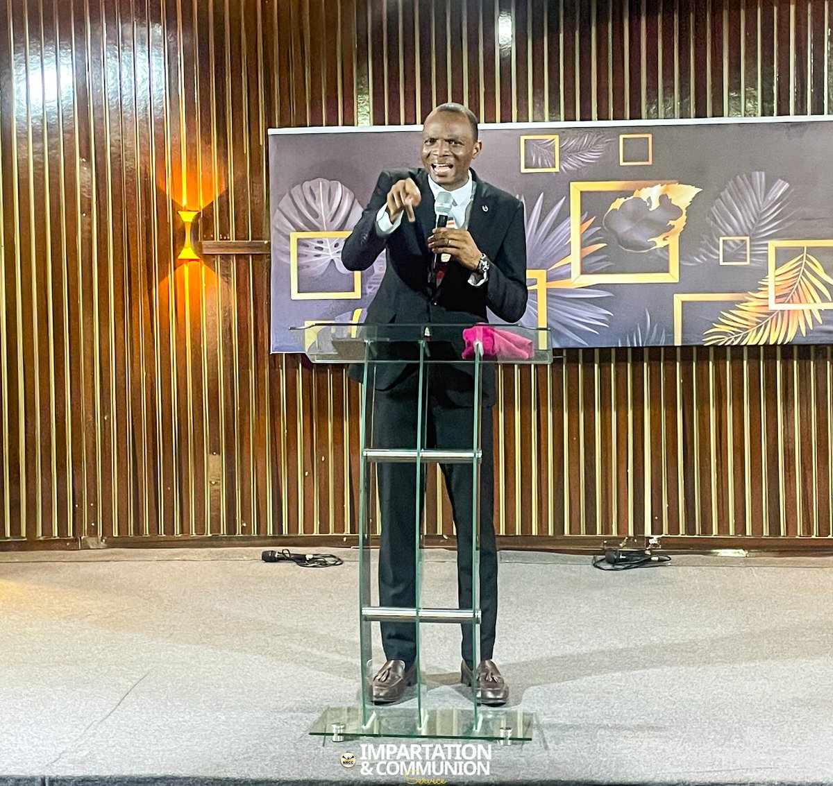 nrccibadan's tweet photo. Jesus is our high priest and his priesthood is forever.

Jesus has made us kings and Priests.

Yield yourself unto righteousness and holiness as a priest.

You must go according to the word to utilize the ministry of angels. https://t.co/cXLc0NFISr