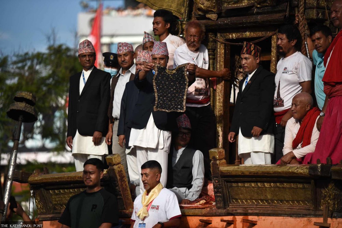 kathmandupost's tweet photo. PHOTOS: Bhoto Jatra marked

https://t.co/h9laV4hUKS — by @AngadDhakal https://t.co/Y5GTgDsYRV