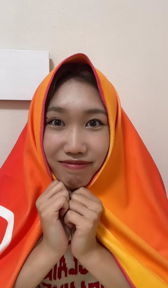 ルネちゃん！tiktok liveありがとう！髪色めっちゃ似合ってたよ！
途中コラボ画面？になって話ループしたの面白かった🤣
ガリ配信待ってるね！
<a href="/Ha_avantgardey/">Harune</a>