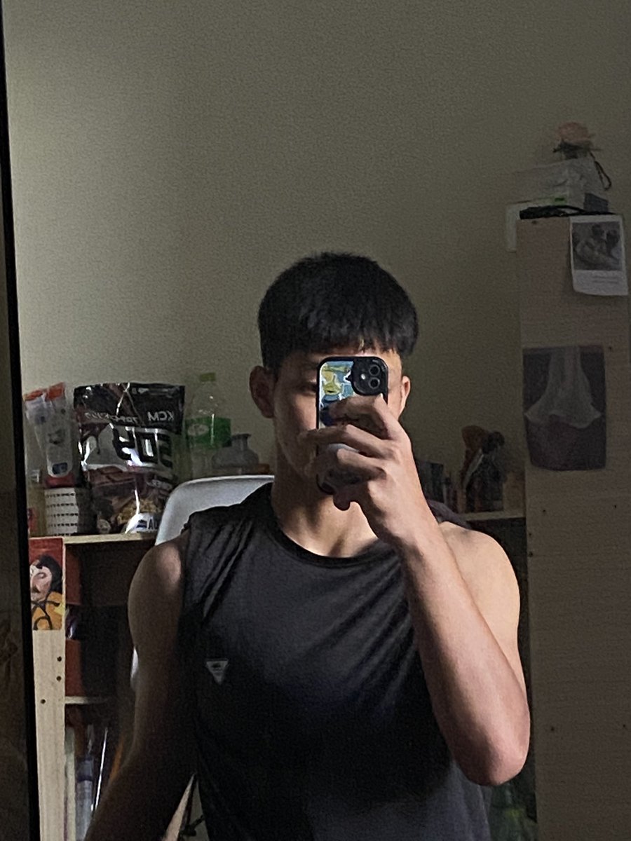 pphumphu2007's tweet photo. อยากได้เเฟนเก่าเพิ่มมะ https://t.co/acpDcYOIIx