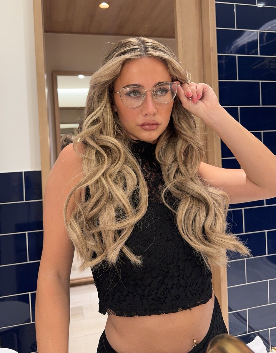 Sophiesnazz tweet media